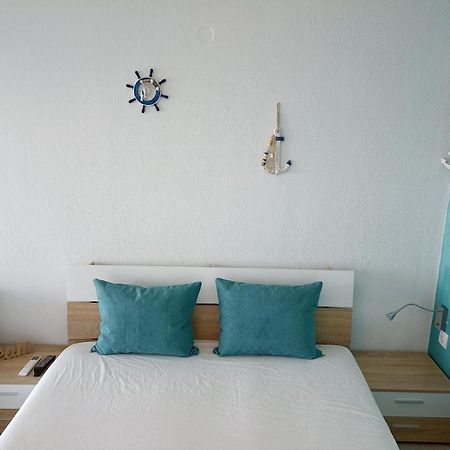 Villa By The Sea With Great View Siviri Exterior foto