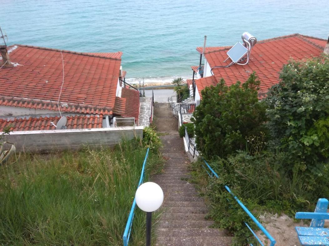 Villa By The Sea With Great View Siviri Exterior foto